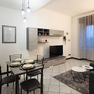 https://apt-new-milan-oh-my-house.italymilanhotels.net